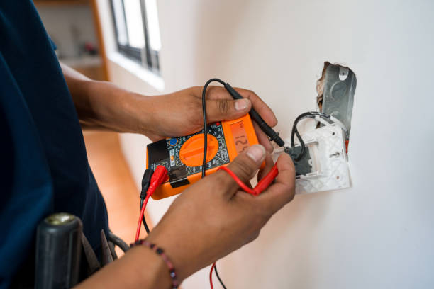 Best Local Electrician Companies  in Altamont, IL
